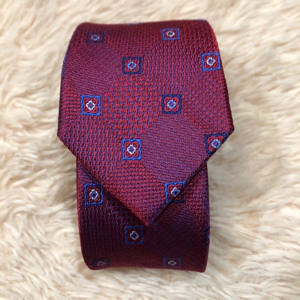 Michael Kors ~ 100% Silk Tie ~ Hand Made